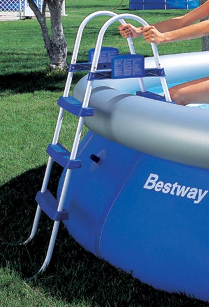 Trapladder Bestway - 2x3 treden - zwembad tot 91cm hoog, Ophalen, Gebruikt, Ladder