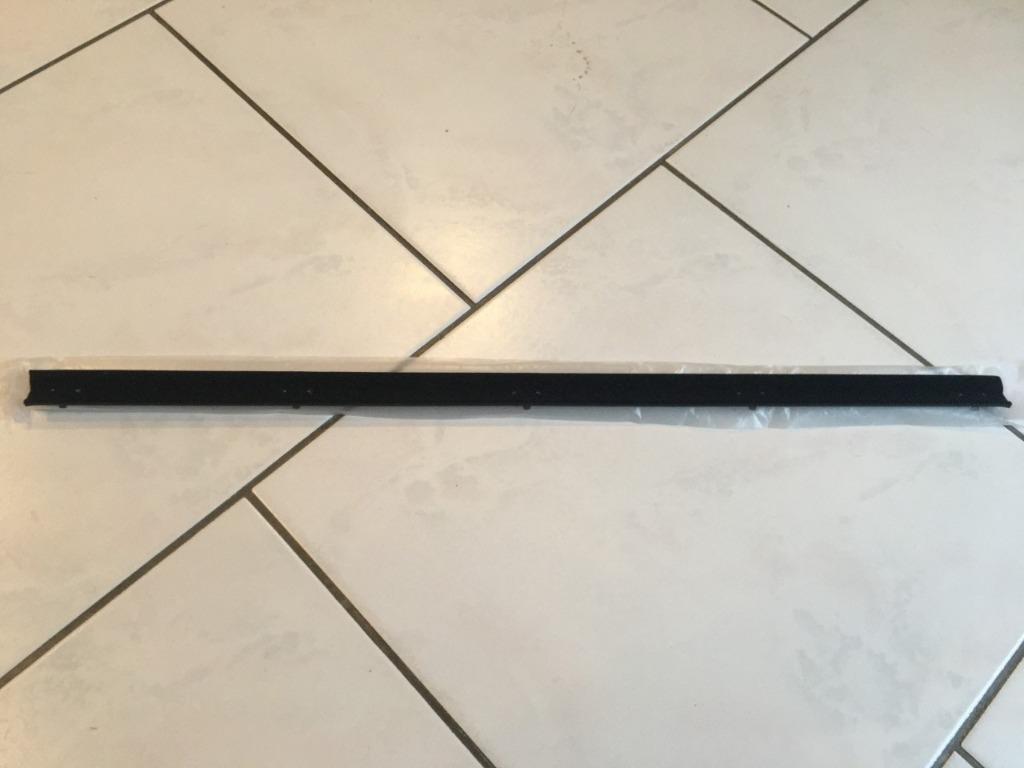 A vendre moustache de fenêtre Dodge w200 d200 ramcharger, Enlèvement ou Envoi, Neuf, Pièces américaines