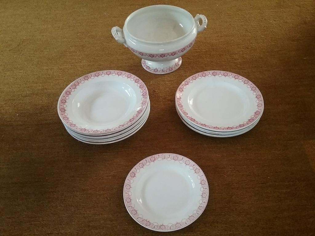 Vaisselle Boch, Enlèvement ou Envoi