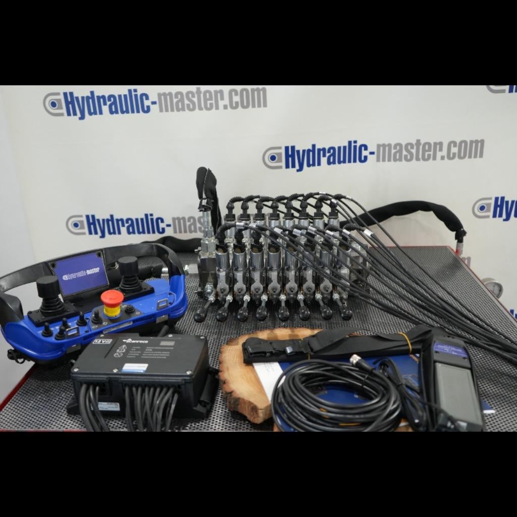 Grue forestière KESLA FTG/ Support de grue, Envoi