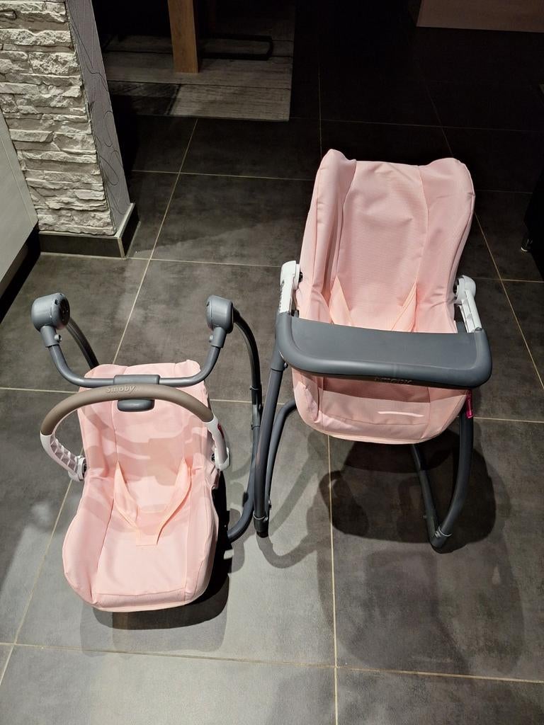 Smoby 2 stuks 3 in 1 hoge stoel, Maxi-Cosi en schommelstoel, Enlèvement, Utilisé, Baby Pop