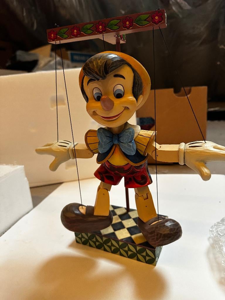 Pinocchio ‘70 Years of Wishing Upon a Star, Collections, Disney, Enlèvement ou Envoi, Peter Pan ou Pinocchio, Neuf, Statue ou Figurine