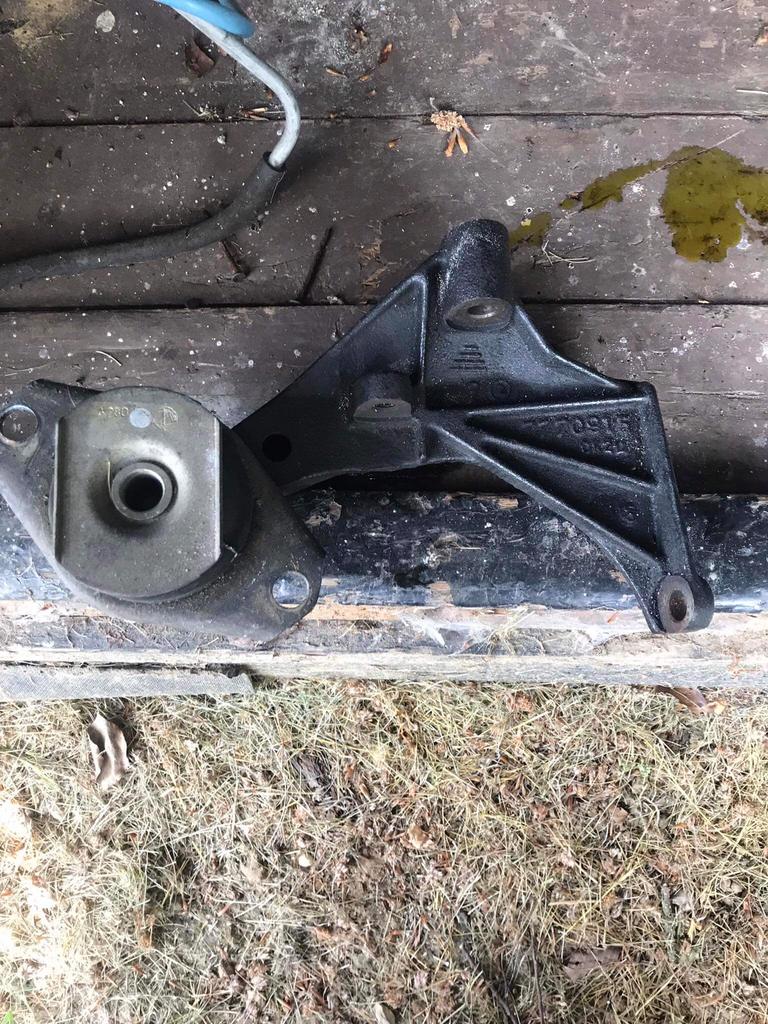 Support moteur alfa gtv