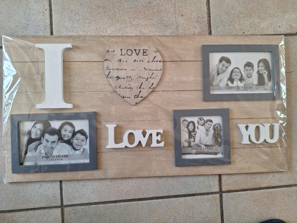 Mooi houten wandpaneel “I Love You” met 3 frames voor foto., Nieuw, Ophalen of Verzenden, Minder dan 50 cm, 50 tot 75 cm