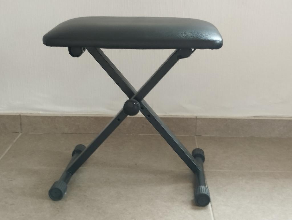 Verstelbare, inklapbare kruk nieuwstaat, Enlèvement ou Envoi, Comme neuf