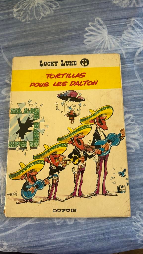Lucky luke - Tortillas pour les daltons n31, Ophalen, Gelezen