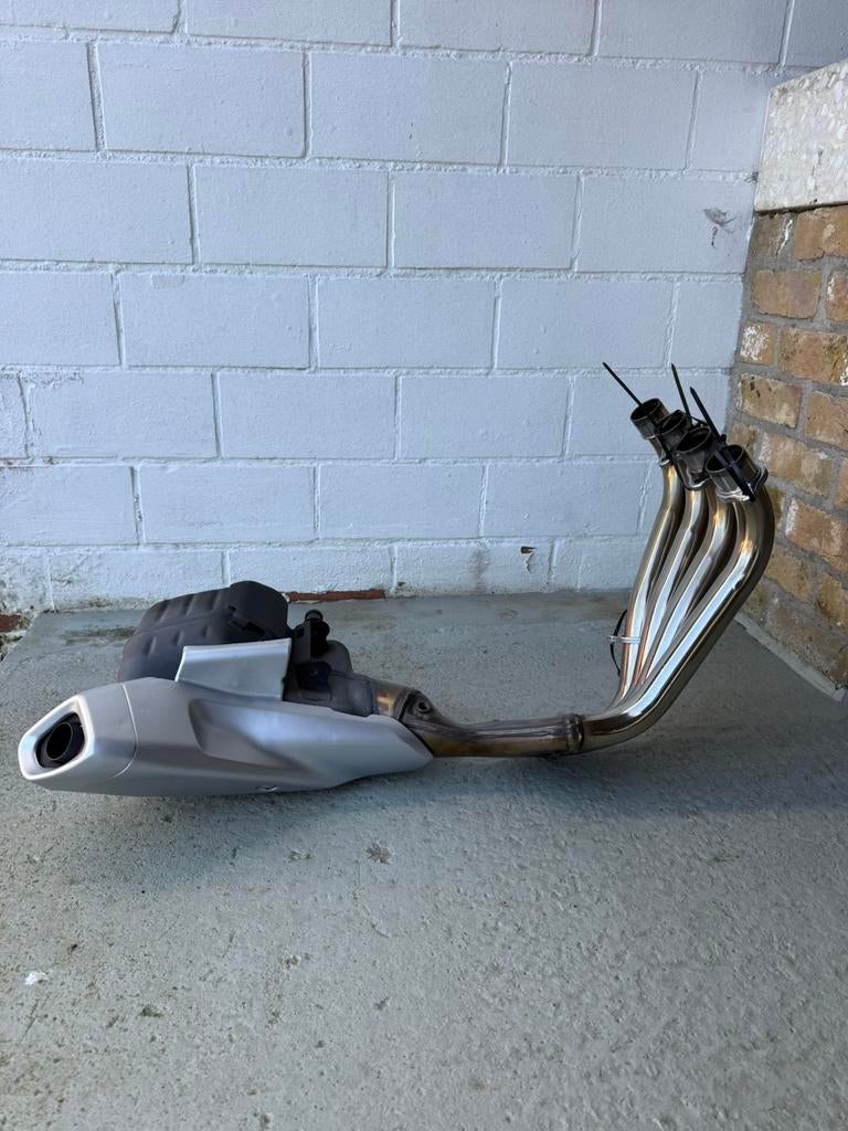 Honda cbr650r uitlaat, Ophalen, Gebruikt