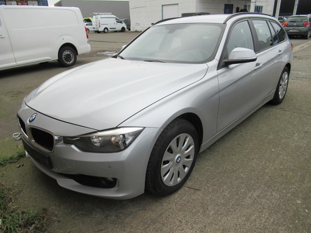 BMW 318 dA Touring -BOÎTE DE VITESSES CASSEE- Navi-Airco-PDC, Autos, BMW, Achat, Entreprise, Cruise Control, Noir