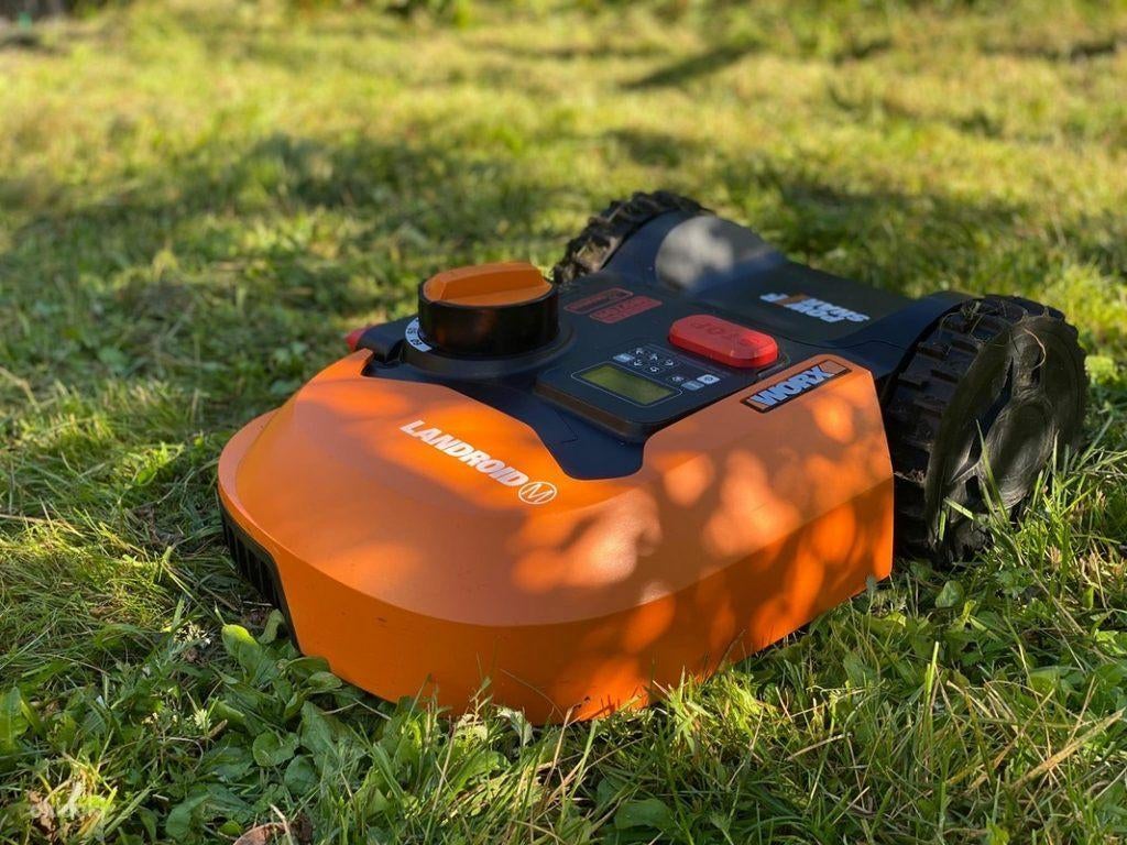 Robot tondeuse Worx, Jardin & Terrasse, Tondeuses à gazon sur batterie, Moins de 30 cm, Worx, Tondeuse rotative