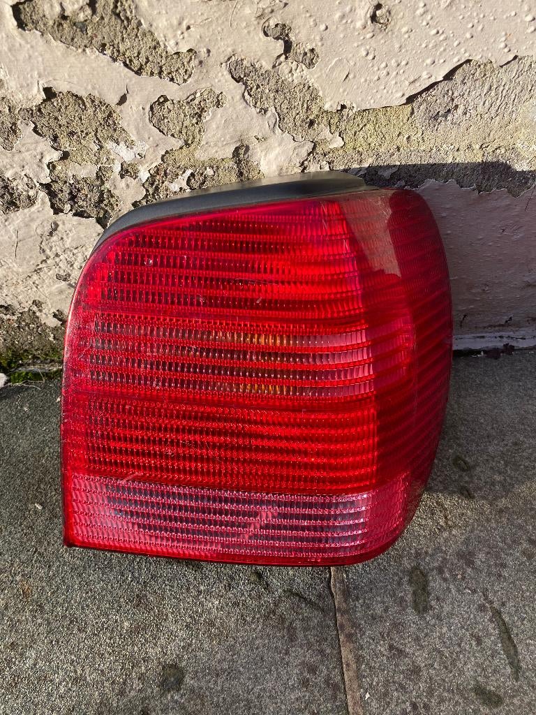 VW Polo 6N2 rechter achterkoplamp, Auto-onderdelen, Ophalen, Gebruikt, Volkswagen