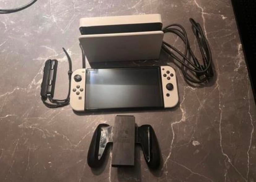 Nintendo Switch OLED, Ophalen, Zo goed als nieuw, Met 2 controllers, Switch OLED