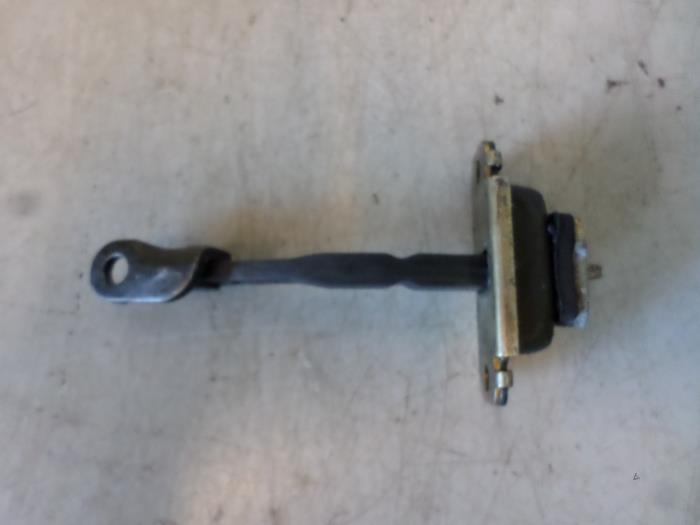 Butée 2portes gauche d'un Hyundai Coupe (Coupe 96-), -, 3 mois de garantie, Utilisé, Hyundai