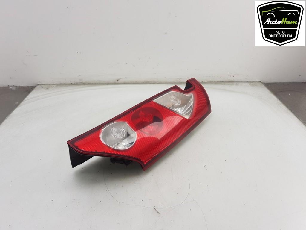 FEU ARRIÈRE DROIT Kangoo Express (FW) (|8200419952|), Autos : Pièces & Accessoires, Utilisé, Renault