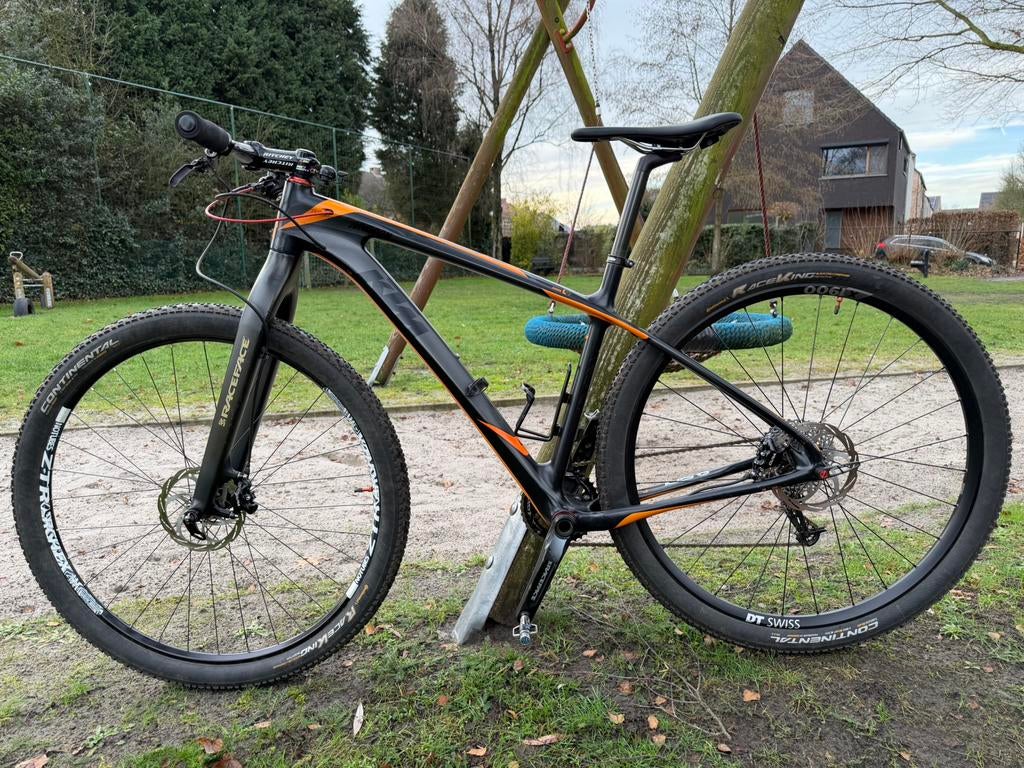 Freins Ktm Myroon Carbon 1,29 - 29 pouces -DT Swiss-Cura, Vélos & Vélomoteurs, Enlèvement, Comme neuf