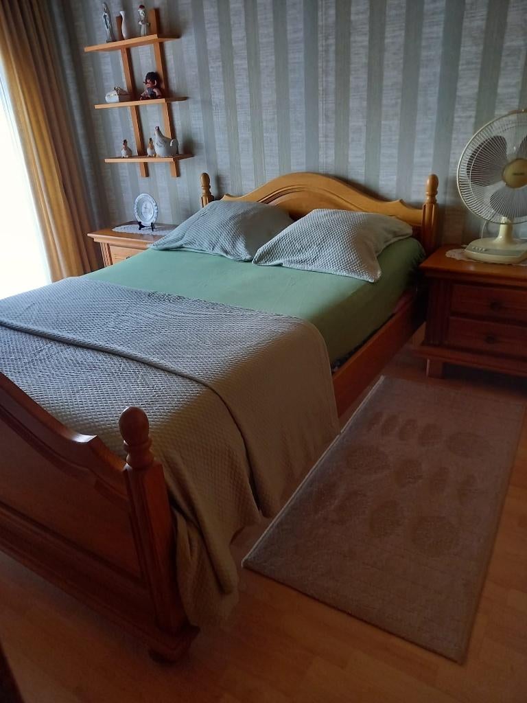 slaapkamer in Eik (met 2 delige ergosleep lattenbodem), Huis en Inrichting, Slaapkamer | Complete slaapkamers, Ophalen, Zo goed als nieuw