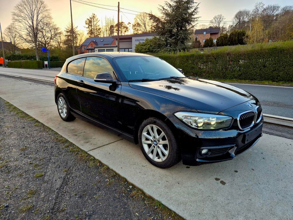 BMW 116d Coupé "Très Propre" Facelift Airco, Bluetooth, Auto's, BMW, 1 Reeks, 1600 cc, Zwart, Bedrijf
