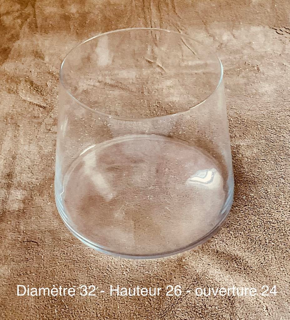 TERRARIUM, vase de forme conique., Enlèvement, Comme neuf, Verre, Moins de 50 cm