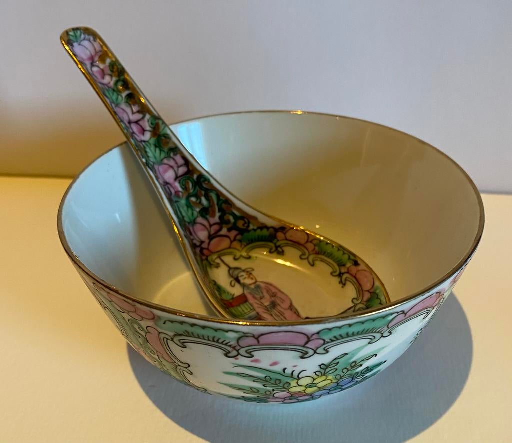 Chinese Famille Rose porcelain 8 kommetjes met lepel, Ophalen of Verzenden