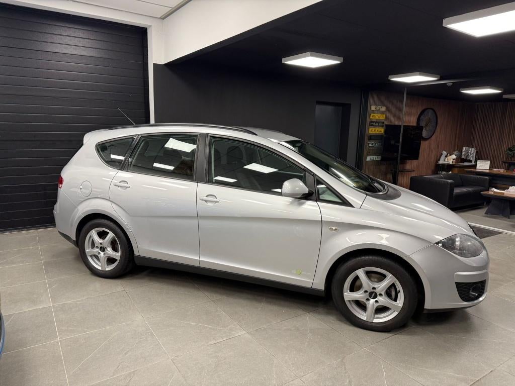 SEAT ALTEA XL TURBO 2012 BENZINE 156.000 KM /CARPLAY/NAVIGA, Autos, Bluetooth, Achat, Entreprise, Noir