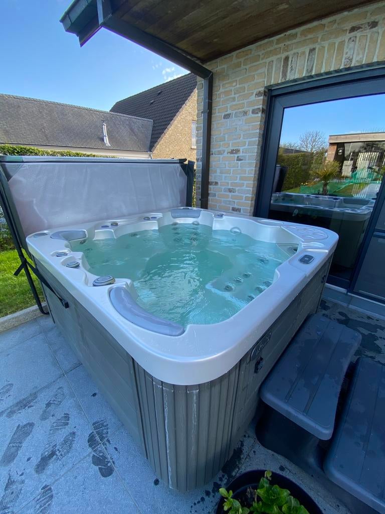 Jacuzzi, Tuin en Terras, Bubbelbaden en Hottubs, Ophalen, Zo goed als nieuw