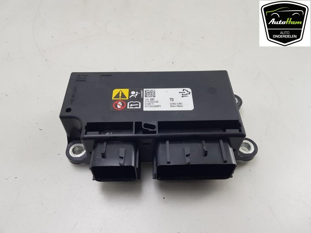 BOITIER AIRBAG Opel Corsa E (|13593287|13597092|), Utilisé, Opel