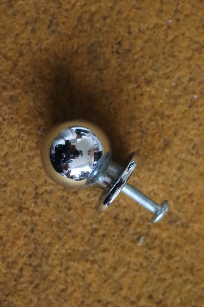 Deurknopje metaal, Enlèvement, Métal