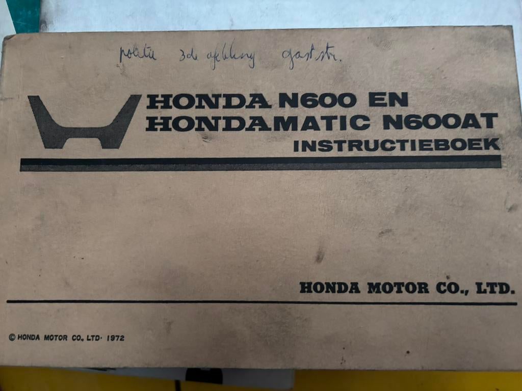 Manuel d'utilisation de la Honda N600 aux Pays-Bas, Enlèvement ou Envoi