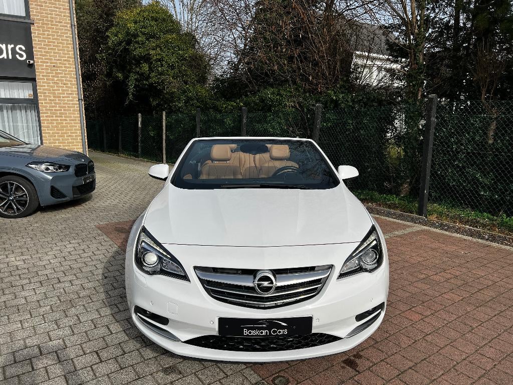 Opel Cascada 1.6i Turbo/M2018/60.000KM/FULL/12M GARANTIE, Autos, Opel, Achat, Entreprise, Boîte manuelle, Entretenue par le concessionnaire