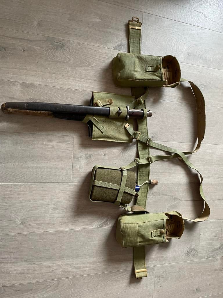 Set de sangles BEF British Army WW2, Collections, Objets militaires | Général, Armée de terre, Envoi
