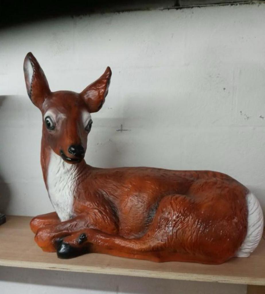 Hert, Ophalen, Zo goed als nieuw, Hert