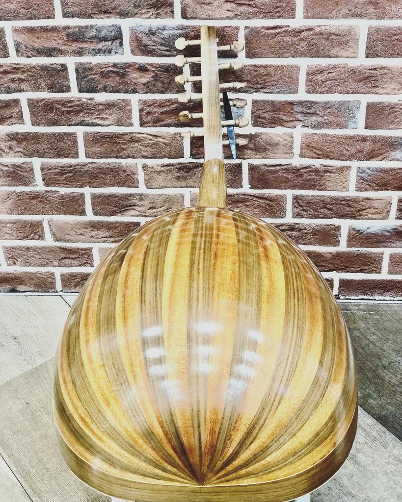 Professionele Iraakse Luxe Oud. Luit. Lute. Ud., Musique & Instruments, Instruments à corde | Autre, Enlèvement, Comme neuf