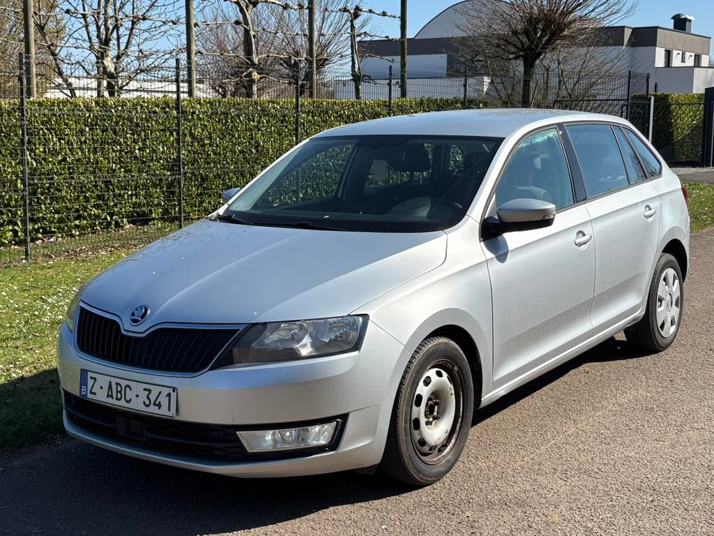 SKODA RAPID 1.4TDI 204 000KM CARPASS 2016 EURO 6B, Auto's, Voorwielaandrijving, Stof, Bedrijf, 5 deurs