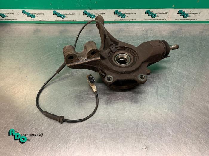 Fusee rechts-voor van een Citroen C4 (C4 04-), Gebruikt, -, Ophalen of Verzenden, -