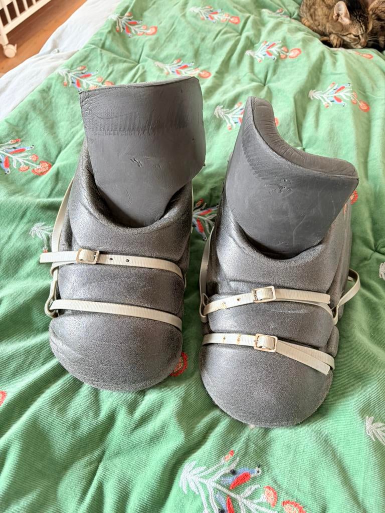 Sabot hockey, Enlèvement ou Envoi, Comme neuf