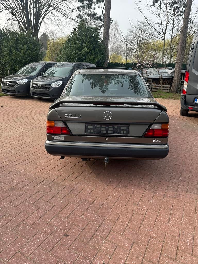 Mercedes 200D (W124) –Sinds1997 van 1eigenaar–Uniek verhaal!, Auto's, 4 cilinders, Overige kleuren, Particulier, Te koop