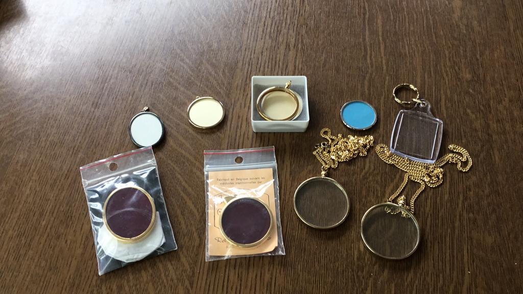 Hangertjes, Hobby & Loisirs créatifs, Dentelle, Enlèvement