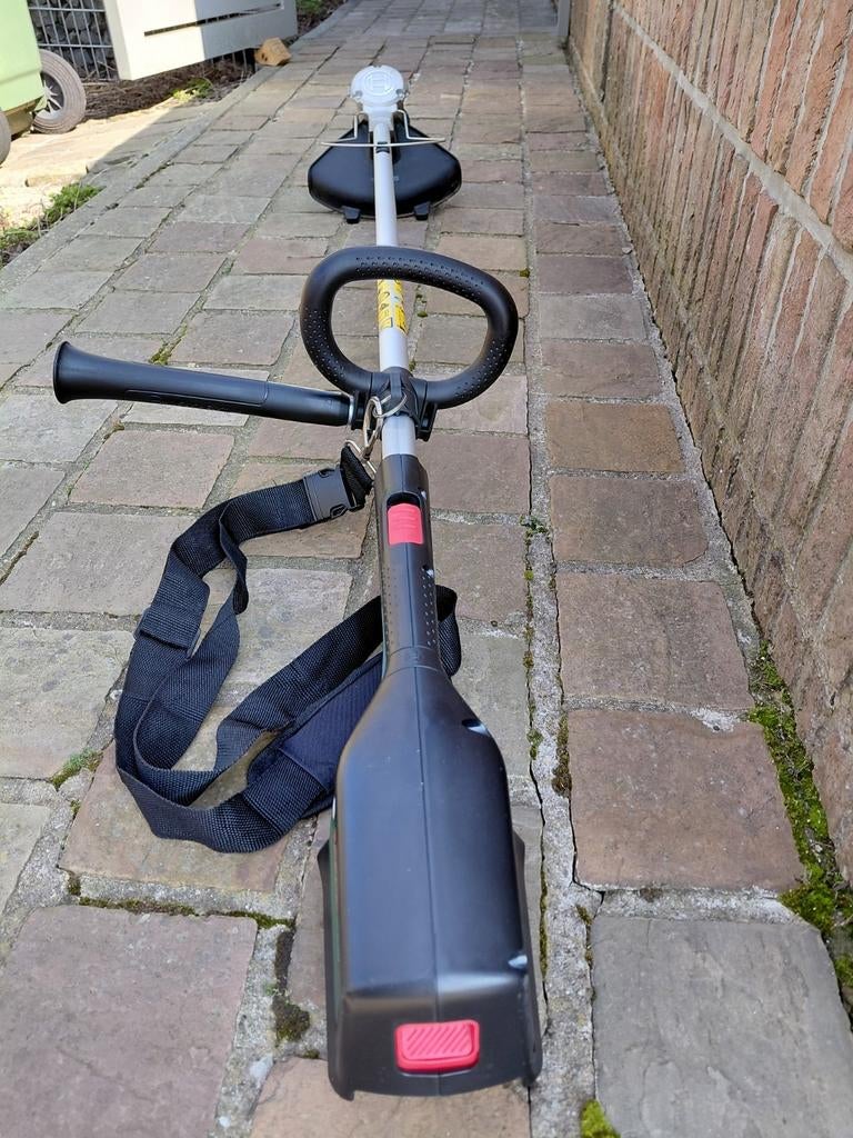 Grastrimmer en bosmaaier Bosch AdvancedBrushCut 36V-23-750, Tuin en Terras, Ophalen, Accu