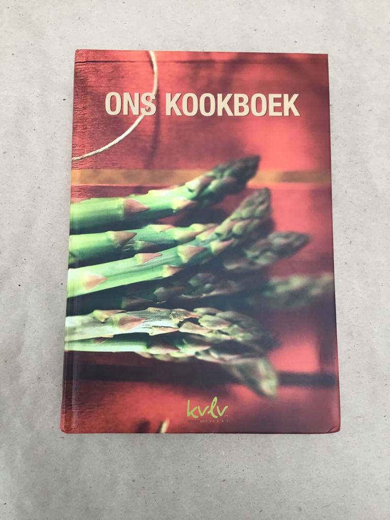 Boek Ons kookboek kvlv boerinnenbond, Boeken, Ophalen of Verzenden, Zo goed als nieuw
