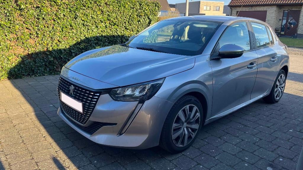 Peugeot 208, NOUVEAU MOTEUR, ESSENCE, Autos, Argent ou Gris, Achat, Boîte manuelle, 5 places