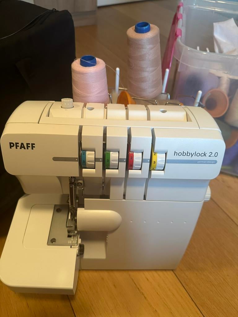 Pfaff Naaimachine, Hobby & Loisirs créatifs, Machines à coudre & Accessoires, Enlèvement, Comme neuf, Machine à coudre, Pfaff