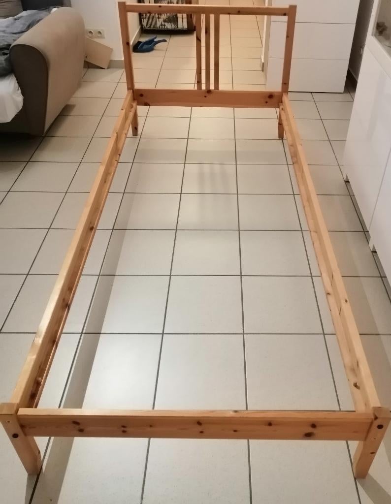 Lit d'un personne + matelas mousse déhoussable, Maison & Meubles, Enlèvement, Matelas