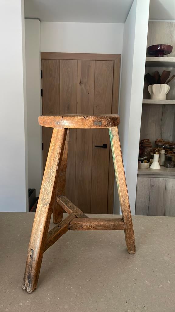 Chinees doorleefd houten krukje, Ophalen, Zo goed als nieuw