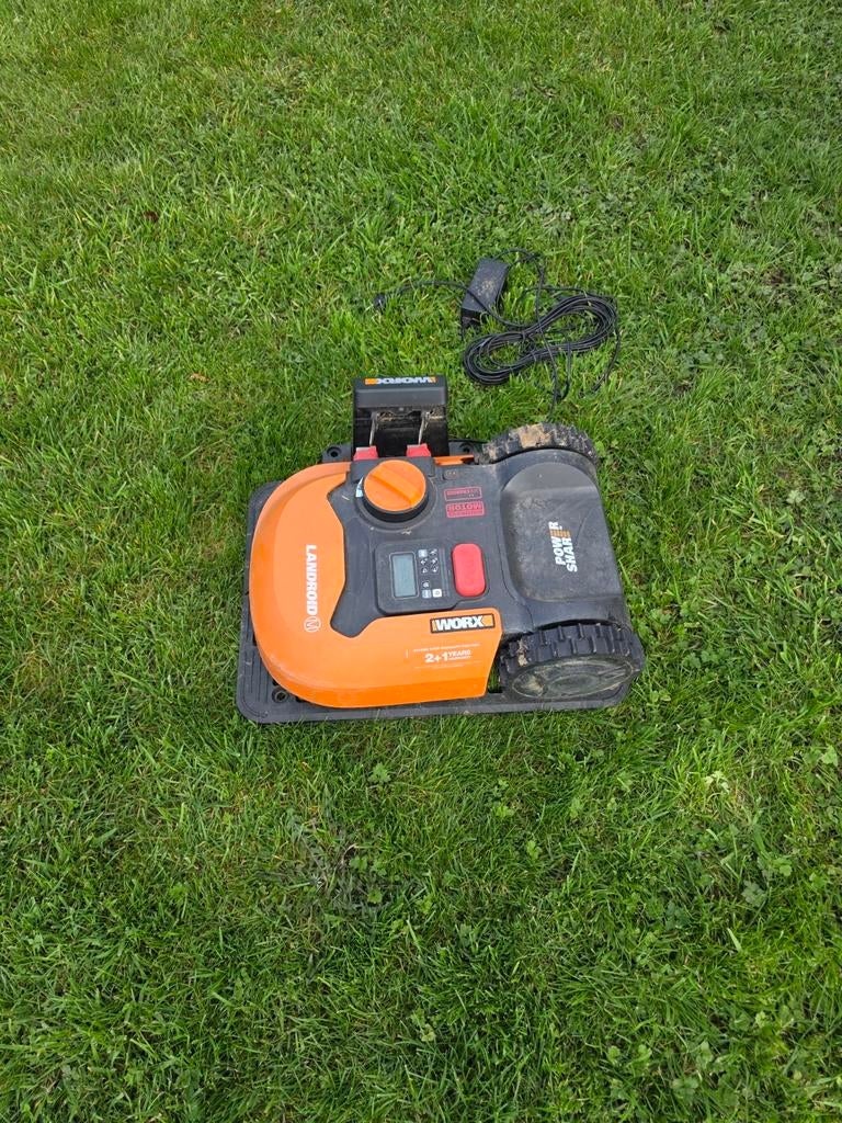 Tondeuse robot worx landroid WR143E, Jardin & Terrasse, Enlèvement