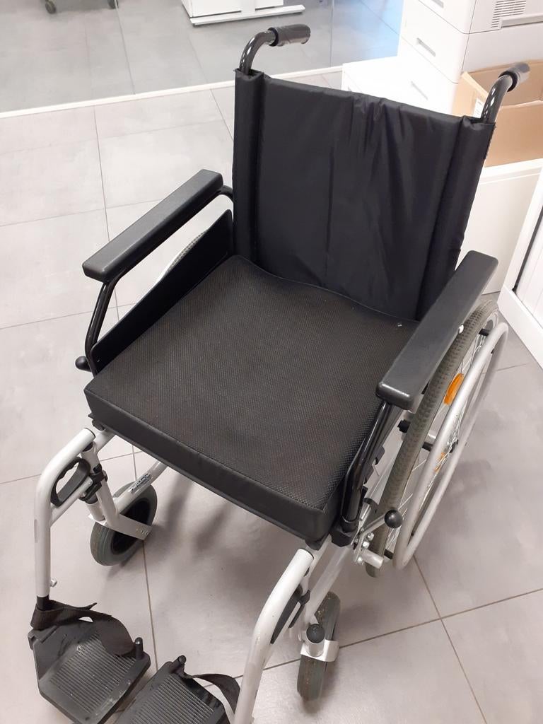 Rolstoel, Diversen, Rolstoelen, Ophalen, Inklapbaar, Zo goed als nieuw, Duwrolstoel