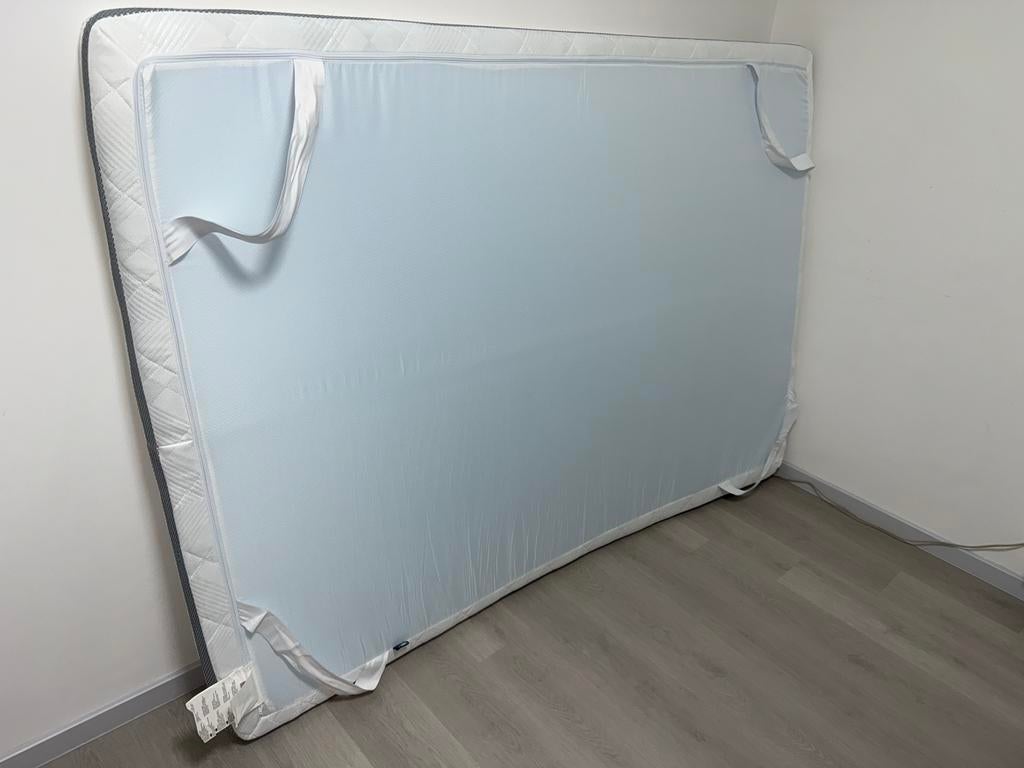 Matrasbeschermer 140* 200 cm - 10 cm hoog - nooit gebruikt, Huis en Inrichting, Slaapkamer | Matrassen en Bedbodems, Ophalen, 140 cm