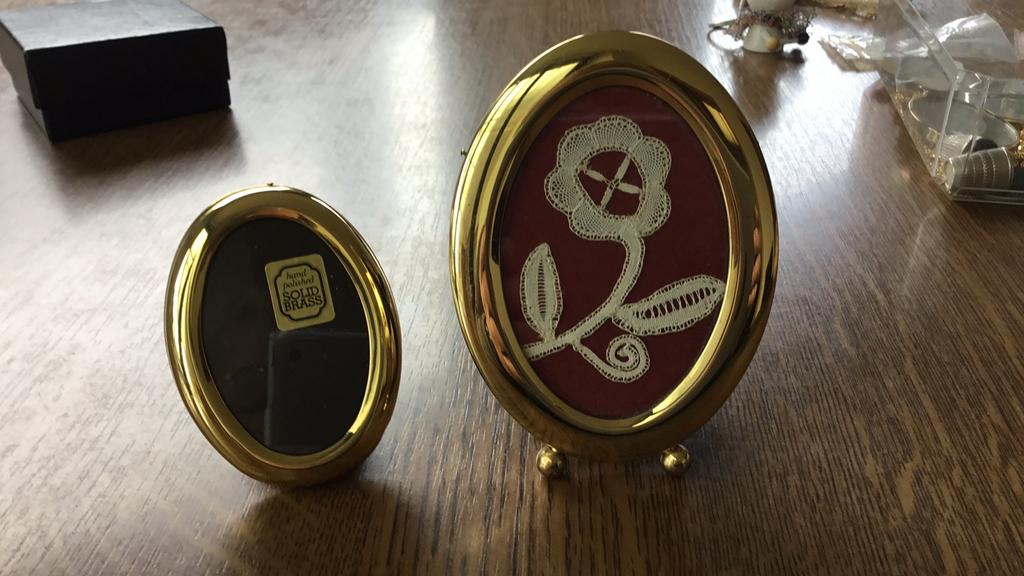 2 kader ovaal, Hobby & Loisirs créatifs, Dentelle, Enlèvement, Comme neuf