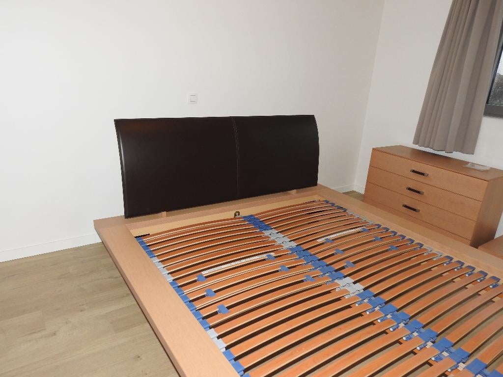 slaapkamer  modern look, Matelas, Comme neuf, Enlèvement, 200 cm