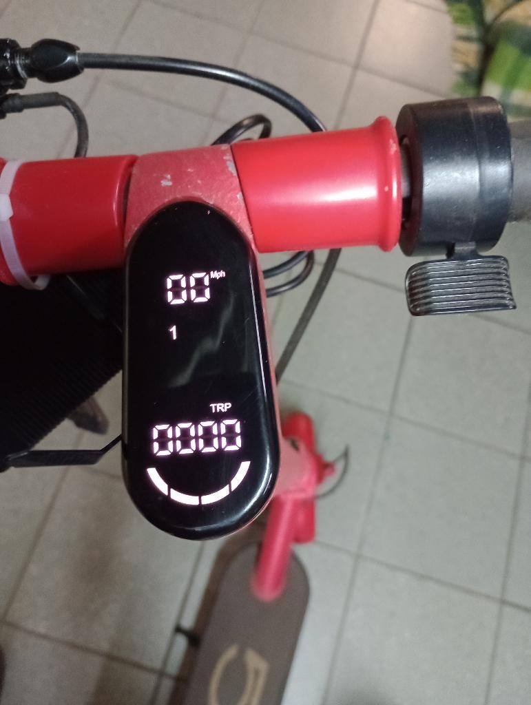 E step fiat 500, Fietsen en Brommers, Ophalen, Zo goed als nieuw, Elektrische step (E-scooter), _