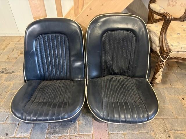 Triumph TR250- 5 Stoelenset, Ophalen