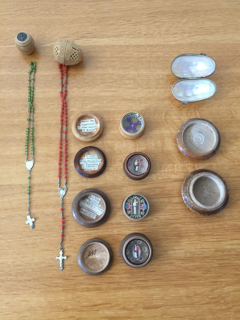 Religieuze objecten, Ophalen